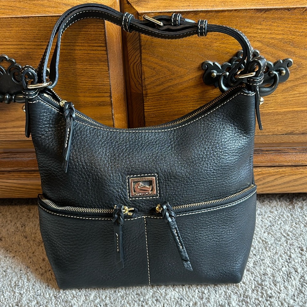 Black Dooney & Bourke shoulder purse